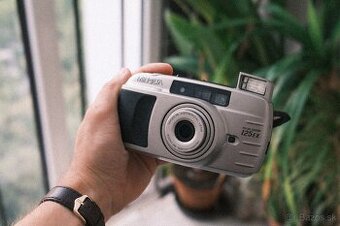 Minoltu Riva Zoom 125EX - uplne ako Mju