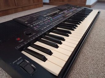 Keyboard YAMAHA