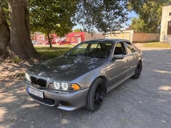 BMW E39 525D M57