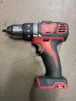 Aku skrutkovač Milwaukee M18