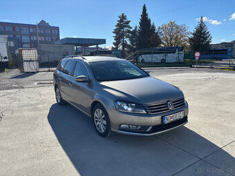 VW Passat B7 2.0 TDI Comfortline – bi-LED, nová batéria