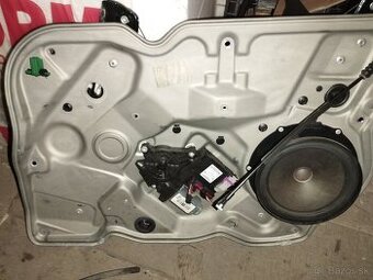 Sťahovačka Octavia 2 pravé predné - 1