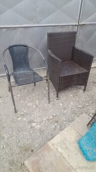 Ratanové stoličky 15eur/kus