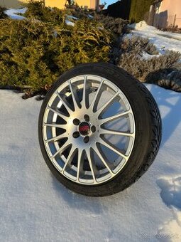 OZ Superturismo Racing R17