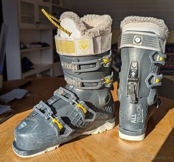 Lyžiarky Rossignol dámske, Mondo 255