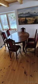 Starožitný jedalensky stol