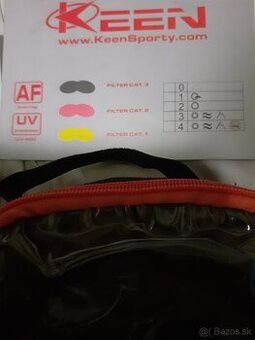 Predam lyžiarske okuliare zn.Keen