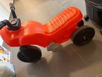 Detska motorka, kolieskove korčule