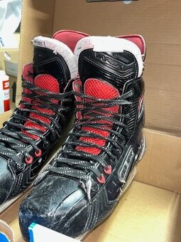 Hokejové korčule Bauer Vapor x800