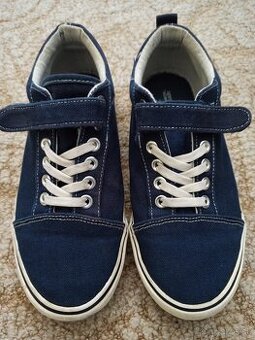 Chlapčenské plátenky zn. SPRANDI, veľkosť 35