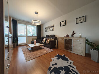 Na predaj 3-izbový zrekonštruovaný byt s balkónom  v Poprade