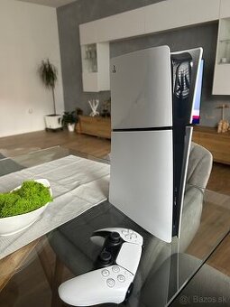 Playstation 5 (slim)