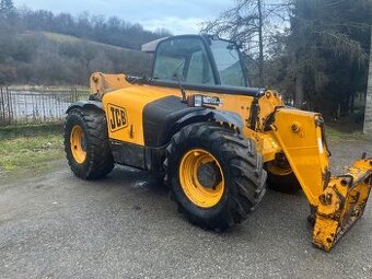 JCB Nakladač