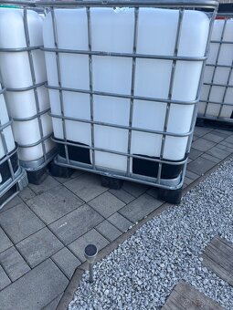 IBC NADOBA NADRZ 1000l Kontajner,plastovà nadrz