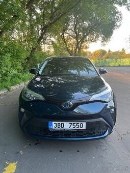 Toyota C-HR 1.8 hybrid CVT