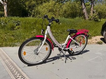 Dievčenský bicykel
