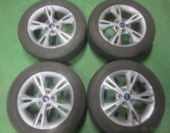 R16 Celoročná sada FORD rozteč 5x108 215/55R16 GOODYEAR