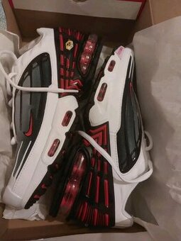 Nike Air Max TN Plus Tuned Hyper