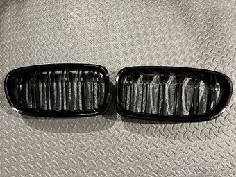 BMW mriezka chladica pre F10 a F11 v modernom looku
