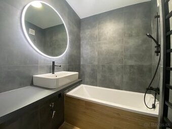 PREDAJ KOMPLETNE PREROBENÝ BYT LOGGIA BA III VAJNORY