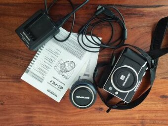 Olympus PEN EPL1