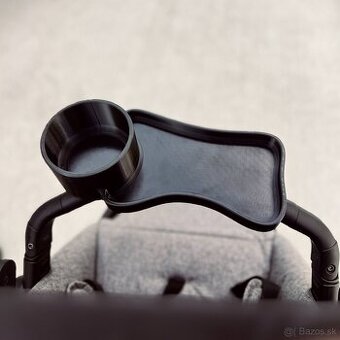 Thule Sleek tácka na kočík (snack tray)