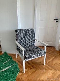 Tonet kresla prečalúnené natreté