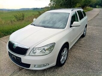 ŠKODA OCTAVIA COMBI II 2.0 TDI CR XENON NAVI MODEL 2011