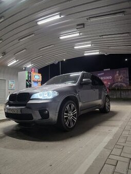 Predam bmw x5 e70 40d - 1
