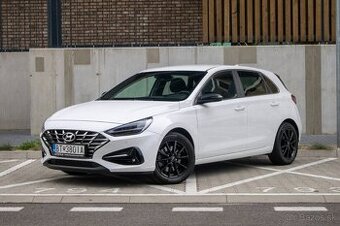 Hyundai i30 1.5 T-GDi mHEV iMT Play