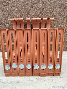 Predám nové plastové držiaky na truhlíky