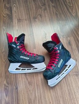 Hokejové korčule Bauer veľkosť 36