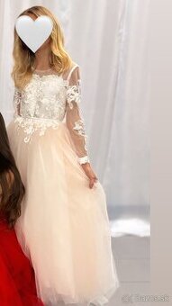 Dievčenské šaty na svadbu či prvé sväté prijimanie