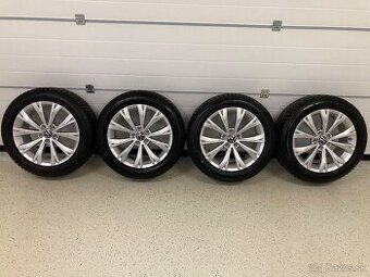 Zimná sada org VOLKSWAGEN MONTANA 5x112 7J ET40 215/55 R17