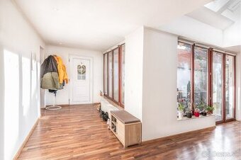 REZERVOVANÉ Pekný RD so slnečným pozemkom v obci Častkov