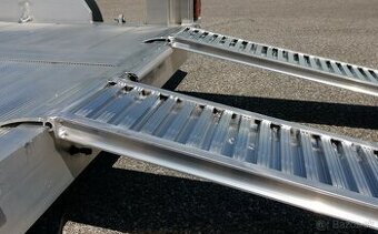 Hliníkové nájazdy