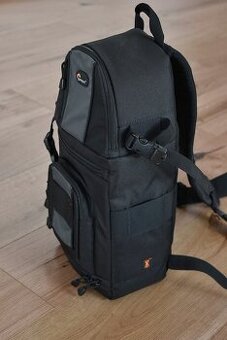 LOWEPRO SlingShot 102 AW - foto batoh