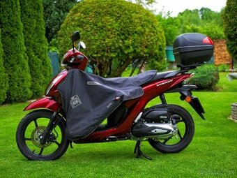 Honda Vision 110  model 2022,  nájazd 9400 km