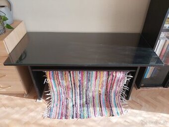 Cierny konferencny stolik za odvoz do 18.3.2026