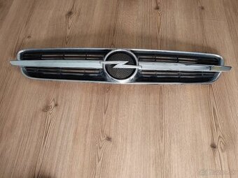 Opel Meriva predná maska
