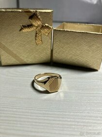 Zlatý prsteň - 1