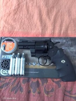 Colt python na CO2 diabolky