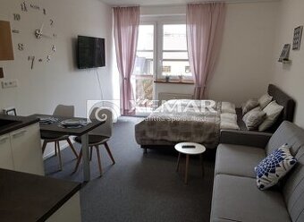 Predaj: Kompletne zariadený apartmán v Bešeňovej – MyMara
