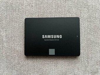 2,5" SSD Samsung / Kingspec / Intenso 500GB