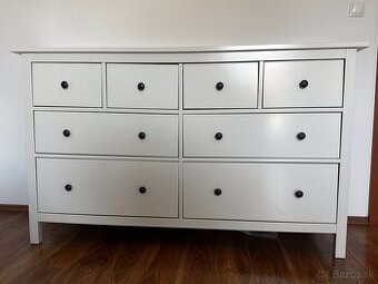 Komoda HEMNES - IKEA