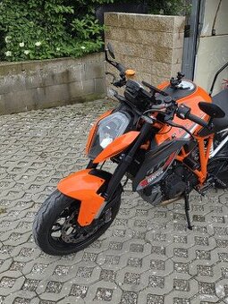 KTM 1290 Super Duke R