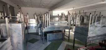 Pracovné stoly na gastro potreby, rozrábkové, nerezové