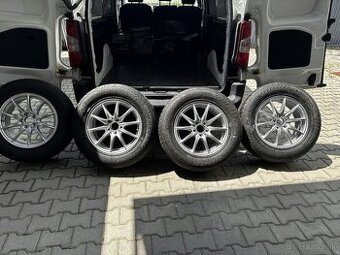 Elektróny R17 + pneumatiky Matador 235/65 R17 H - top stav