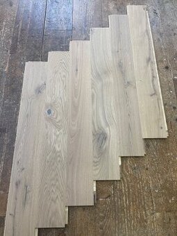 Plávajúca drevená podlaha Dub Earthquake