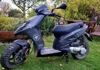 Malý motocykel PIAGGIO